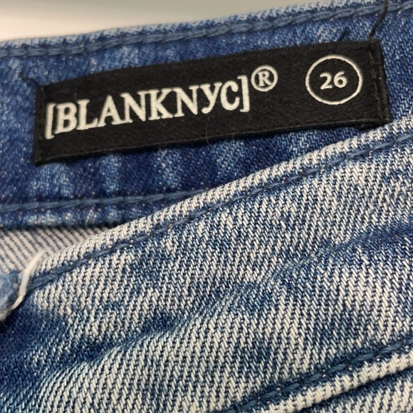 High rise straight jean - Picture 3 of 6